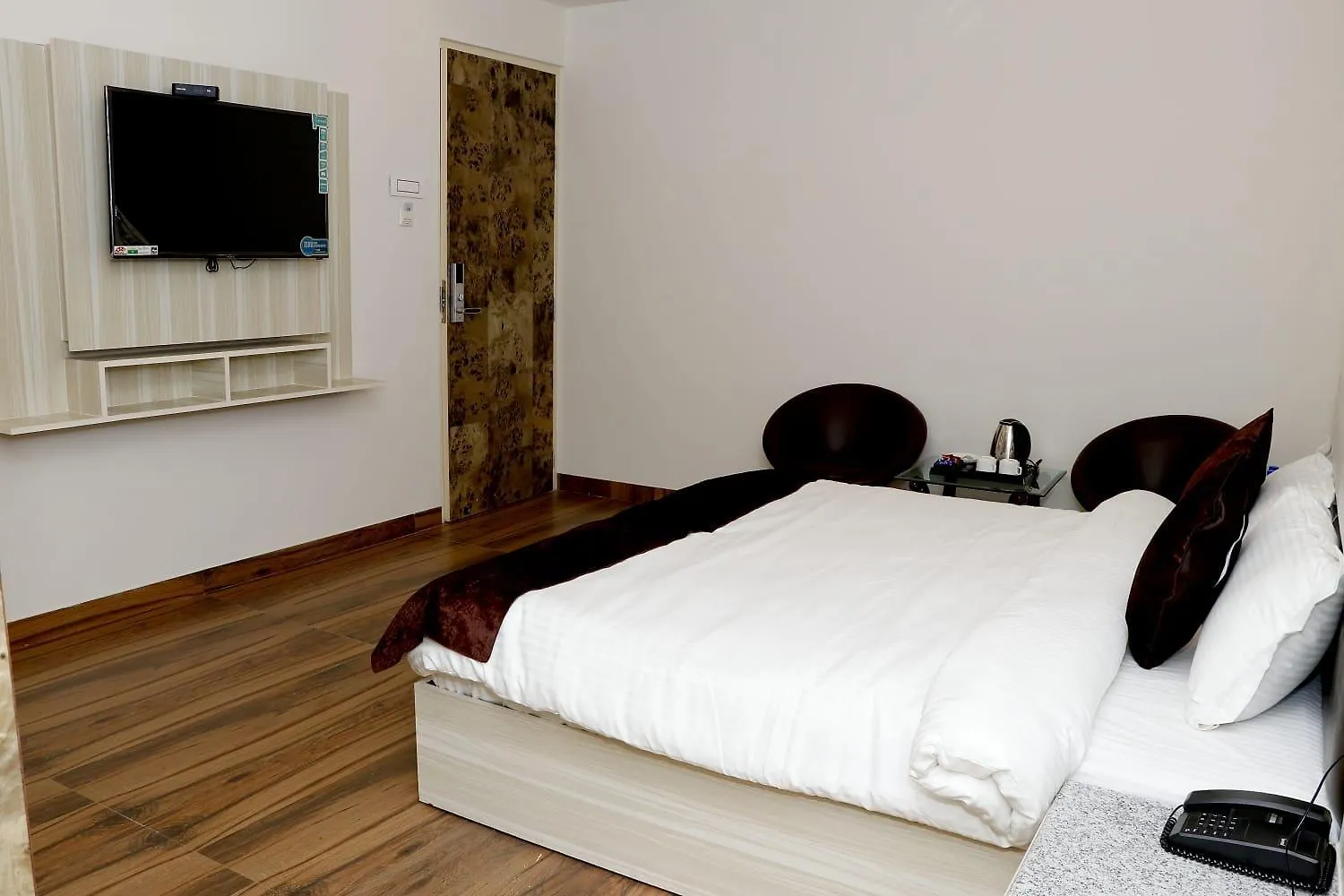 Hotel Wasat Zirakpur 3*,  India