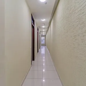 O Skyla Hotel